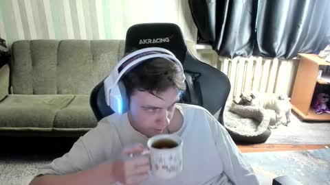 biggest penis  online show from 12-03-25, 07:49