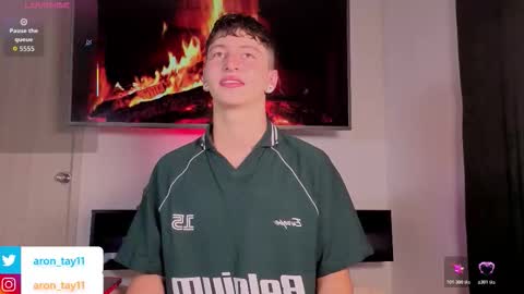 Snapshot of aron_tay chatting on 11-11-25, 03:06 your aron online show from 11-11-25, 03:06