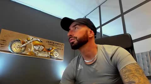 AronGrant online show from 10-24-25, 09:17