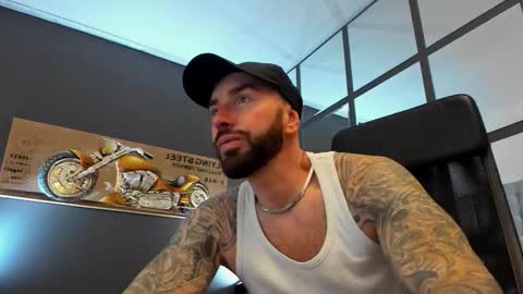 AronGrant online show from 11-11-25, 10:37