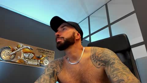 AronGrant online show from 11-29-25, 10:18