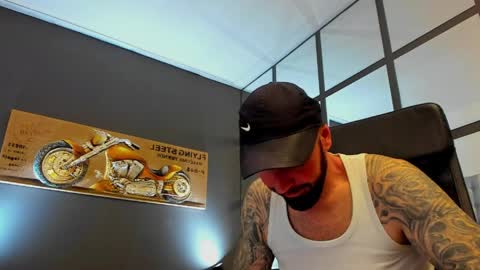 AronGrant online show from 04-08-26, 10:04