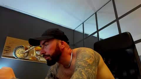 AronGrant online show from 05-16-26, 09:28