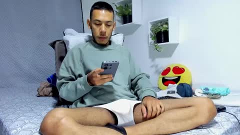Snapshot of aronxx_ chatting on 02-11-25, 10:04 BLACK FRIDAY 55 OFF ON MY ONLYFANS. online show from 02-11-25, 10:04