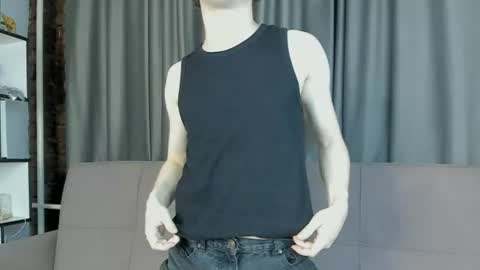 Snapshot of arrogant_eli chatting on 07-16-26, 10:27 arrogant_eli online show from 07-16-26, 10:27