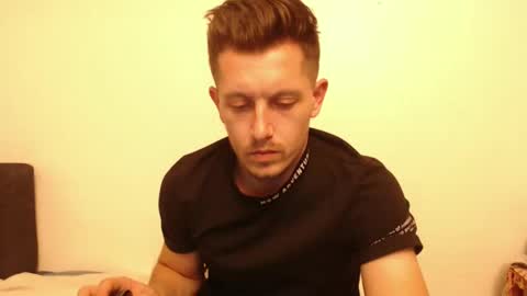 arromwilliam90 online show from 12-06-24, 03:55