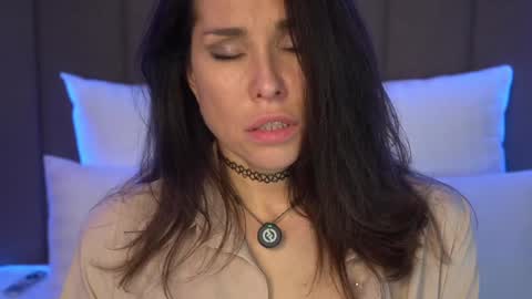 Adele online show from 02-03-25, 06:45