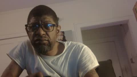 Snapshot of arteblazze chatting on 06-21-26, 02:03 Arteblazze not daddy boy bitch or nigga online show from 06-21-26, 02:03