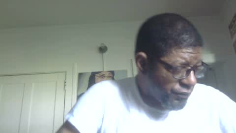 Snapshot of arteblazze chatting on 07-02-26, 04:02 Arteblazze not daddy boy bitch or nigga online show from 07-02-26, 04:02