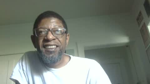 Snapshot of arteblazze chatting on 07-08-26, 03:27 Arteblazze not daddy boy bitch or nigga online show from 07-08-26, 03:27