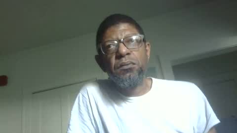 Snapshot of arteblazze chatting on 07-09-26, 01:59 Arteblazze not daddy boy bitch or nigga online show from 07-09-26, 01:59