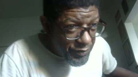 Snapshot of arteblazze chatting on 07-12-26, 11:34 Arteblazze not daddy boy bitch or nigga online show from 07-12-26, 11:34