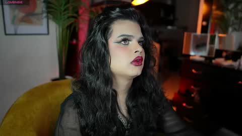 Snapshot of artechloe chatting on 12-15-24, 09:42 Chloe online show from 12-15-24, 09:42