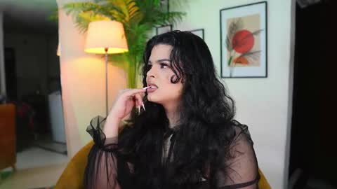 Snapshot of artechloe chatting on 02-09-25, 11:04 Chloe online show from 02-09-25, 11:04