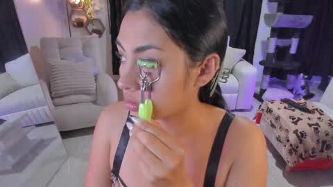 FENIX online show from 11-16-25, 02:06