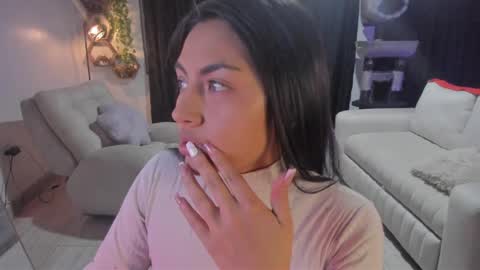 Snapshot of artemis_020 chatting on 05-03-26, 04:18 FENIX online show from 05-03-26, 04:18