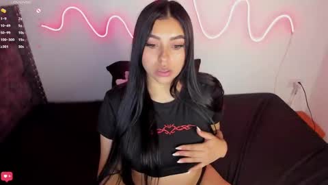 Snapshot of artemisa67_ chatting on 12-23-24, 06:00 ESTEFANY online show from 12-23-24, 06:00