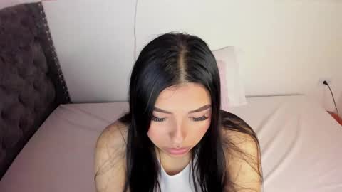 Snapshot of artemisa67_ chatting on 12-29-24, 05:53 ESTEFANY online show from 12-29-24, 05:53