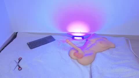 artemisa_leon online show from 10-31-25, 05:19