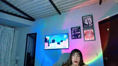 Snapshot of arthelais_ chatting on 10-16-25, 09:49 Arthelais online show from 10-16-25, 09:49