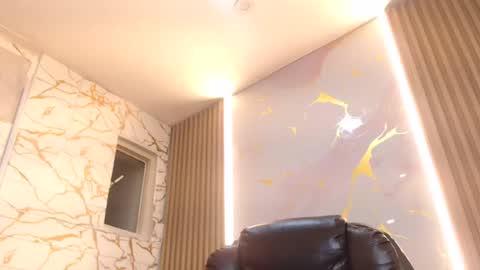Snapshot of arthemisa_tayy chatting on 06-12-26, 12:53 Arthemisa online show from 06-12-26, 12:53