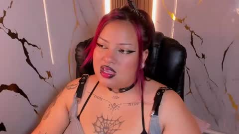 Snapshot of arthemisa_tayy chatting on 07-05-26, 06:20 Arthemisa online show from 07-05-26, 06:20