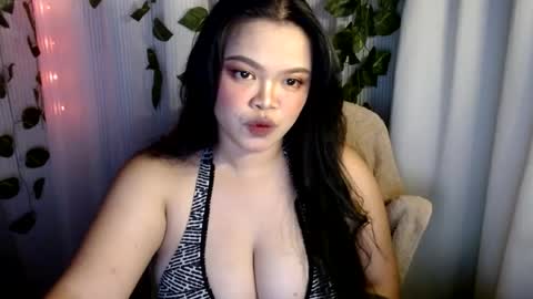 monica online show from 07-04-26, 12:00