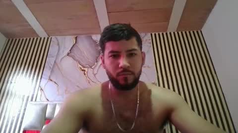 Snapshot of arthur1718 chatting on 01-11-26, 09:53 arthur1718 online show from 01-11-26, 09:53