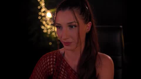 Marlene online show from 11-18-25, 01:55