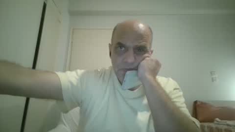 Snapshot of artsi74 chatting on 10-10-25, 09:36 artsi74 online show from 10-10-25, 09:36