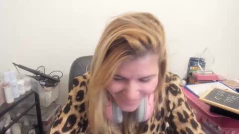 MIA online show from 02-12-26, 10:27