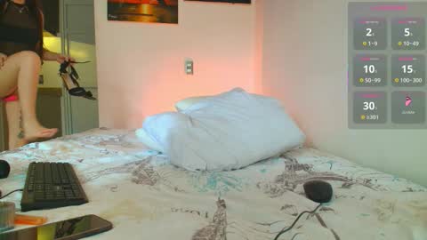 Snapshot of artt_juli chatting on 03-10-26, 08:14 Im juli online show from 03-10-26, 08:14
