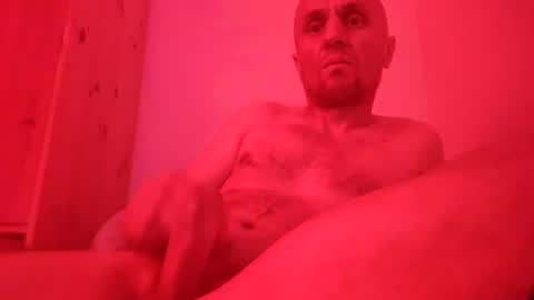 Snapshot of arturleczna chatting on 01-14-25, 03:22 relaxxxxxx online show from 01-14-25, 03:22