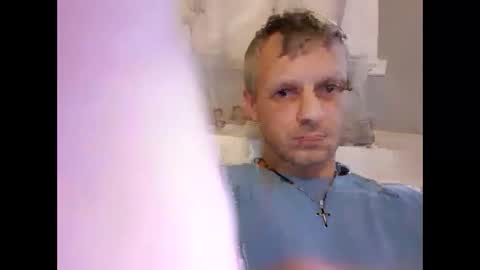 Snapshot of arturporshe69 chatting on 11-25-25, 04:18 arturporshe69 online show from 11-25-25, 04:18