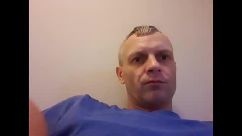 Snapshot of arturporshe69 chatting on 12-14-25, 04:12 arturporshe69 online show from 12-14-25, 04:12