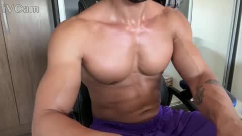 Snapshot of artvillasboas chatting on 01-16-25, 01:47 Arthur Villasboas online show from 01-16-25, 01:47