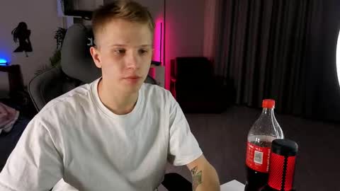 Archie online show from 09-22-25, 08:00