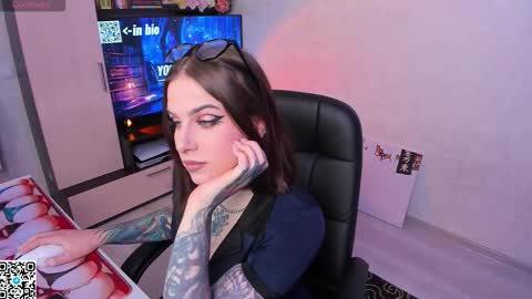 Snapshot of arya_deepthroat_queen chatting on 09-14-25, 08:41 Arya  Fn  Talented Arya   online show from 09-14-25, 08:41