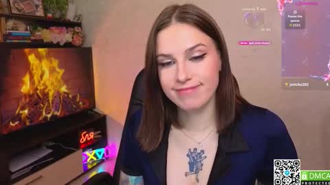 Snapshot of arya_deepthroat_queen chatting on 10-15-25, 04:51 Arya  Fn  Talented Arya   online show from 10-15-25, 04:51