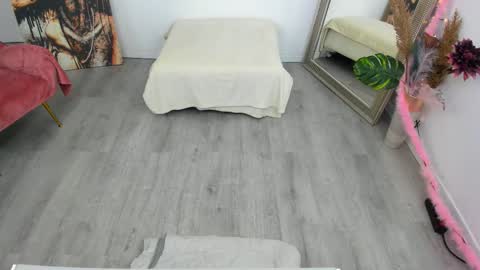 Snapshot of arya_lexa chatting on 11-24-25, 07:24 Arya online show from 11-24-25, 07:24