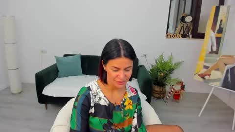 Snapshot of arya_lexa chatting on 12-04-25, 07:33 Arya online show from 12-04-25, 07:33