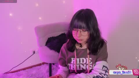 Snapshot of arya_line chatting on 07-15-26, 01:55 Arys online show from 07-15-26, 01:55
