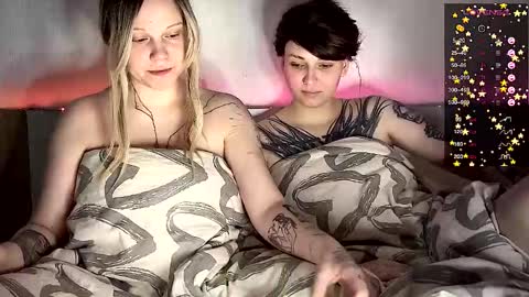Arya brunett and Cassie blond online show from 02-28-25, 11:36