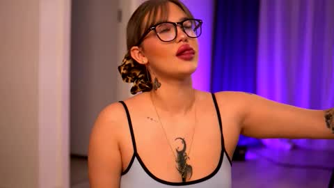 Lunaa  online show from 11-03-25, 07:26