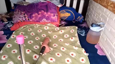 Snapshot of asainobedientslut12 chatting on 10-30-25, 01:51 asainobedientslut12 online show from 10-30-25, 01:51