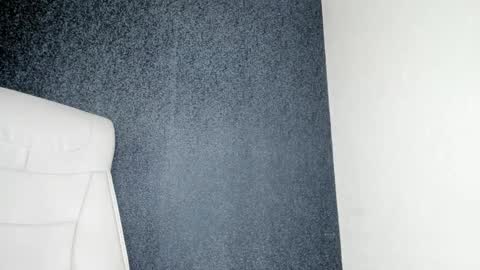 Snapshot of asami_san chatting on 02-28-25, 04:32 Asami online show from 02-28-25, 04:32