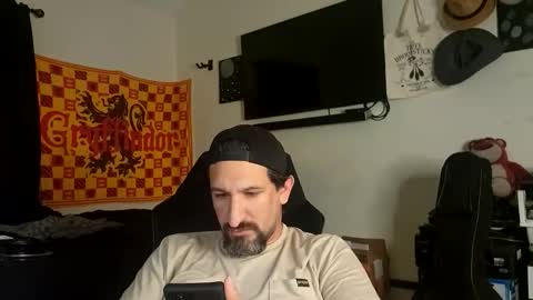 devilPup75 online show from 12-17-25, 05:13