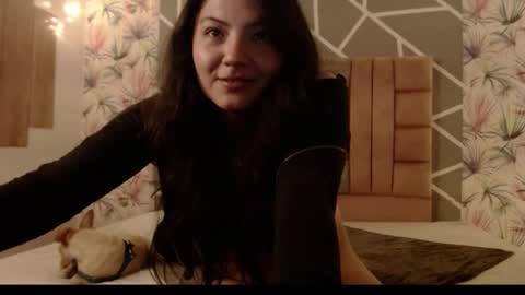 Snapshot of asaray_t chatting on 11-03-25, 05:47 Saray online show from 11-03-25, 05:47