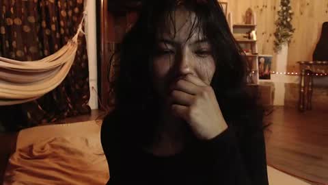 Snapshot of asaray_t chatting on 05-03-26, 12:27 Saray online show from 05-03-26, 12:27