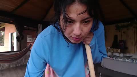 Snapshot of asaray_t chatting on 05-15-26, 04:14 Saray online show from 05-15-26, 04:14